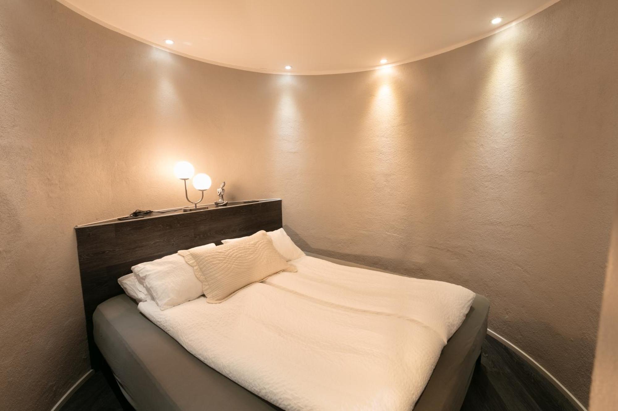 Karuna Guesthouse Saudarkrokur Bagian luar foto